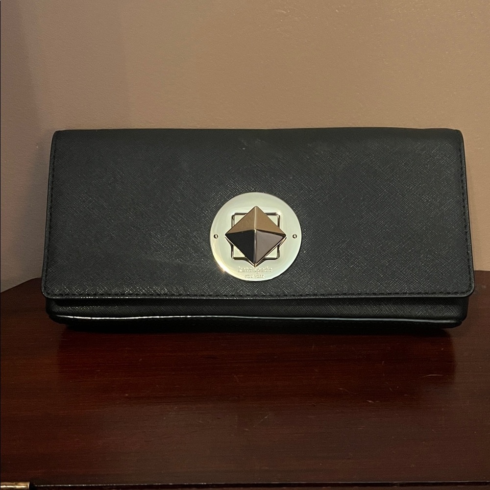 Kate Spade Kiera Newbury Clutch